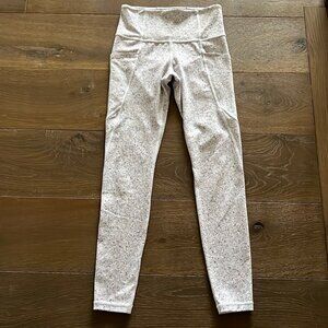 Athleta Salutation Stash Pocket Legging Pebble Beach Sz XS